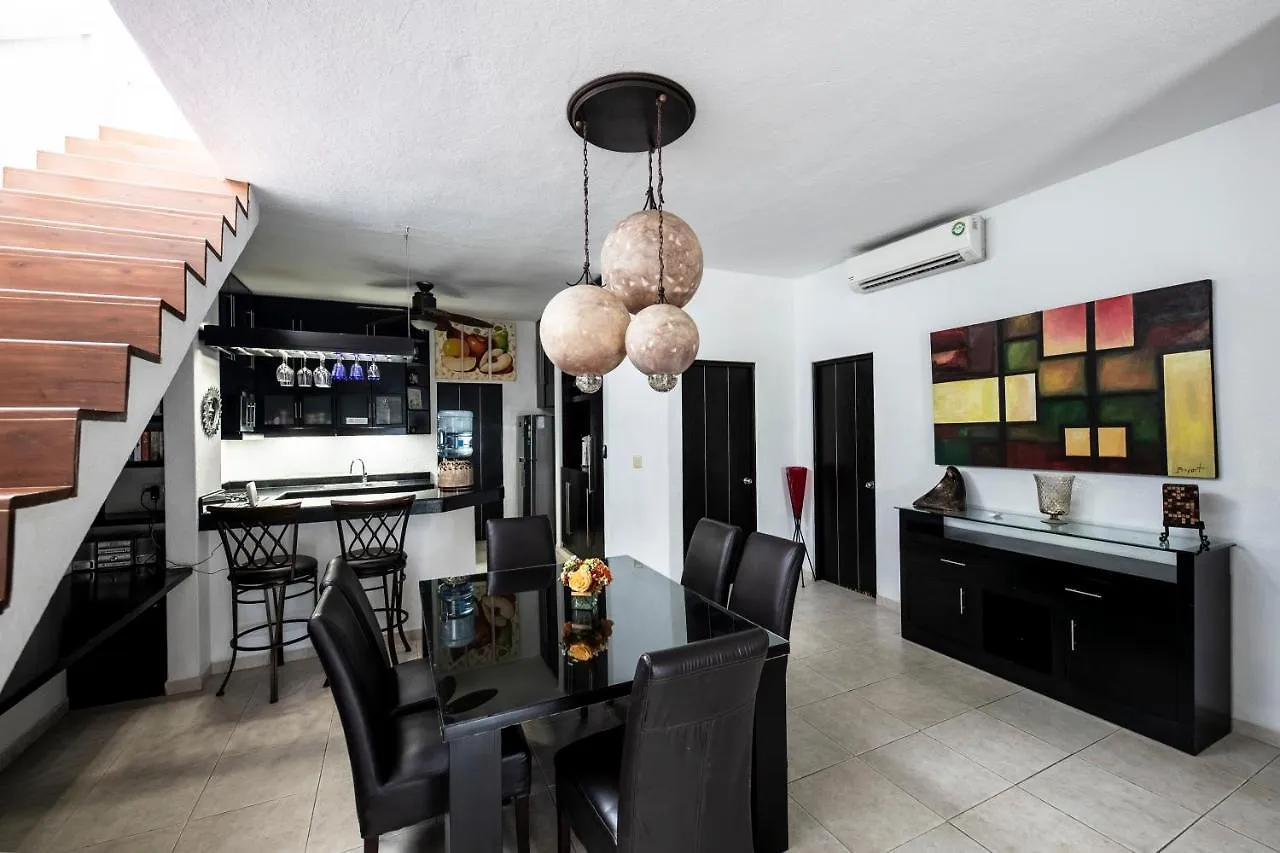 Penthouse Holiday Playa Del Carmen At Mamitas Beach Apartment